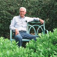 Legendary emeritus professor, remembered as inspiration, expert gardener 